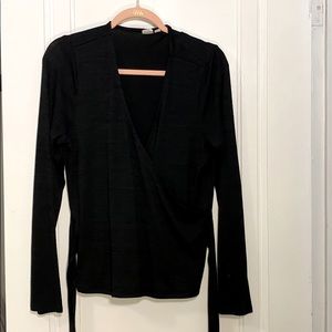 Wrap around long sleeve stretchy top